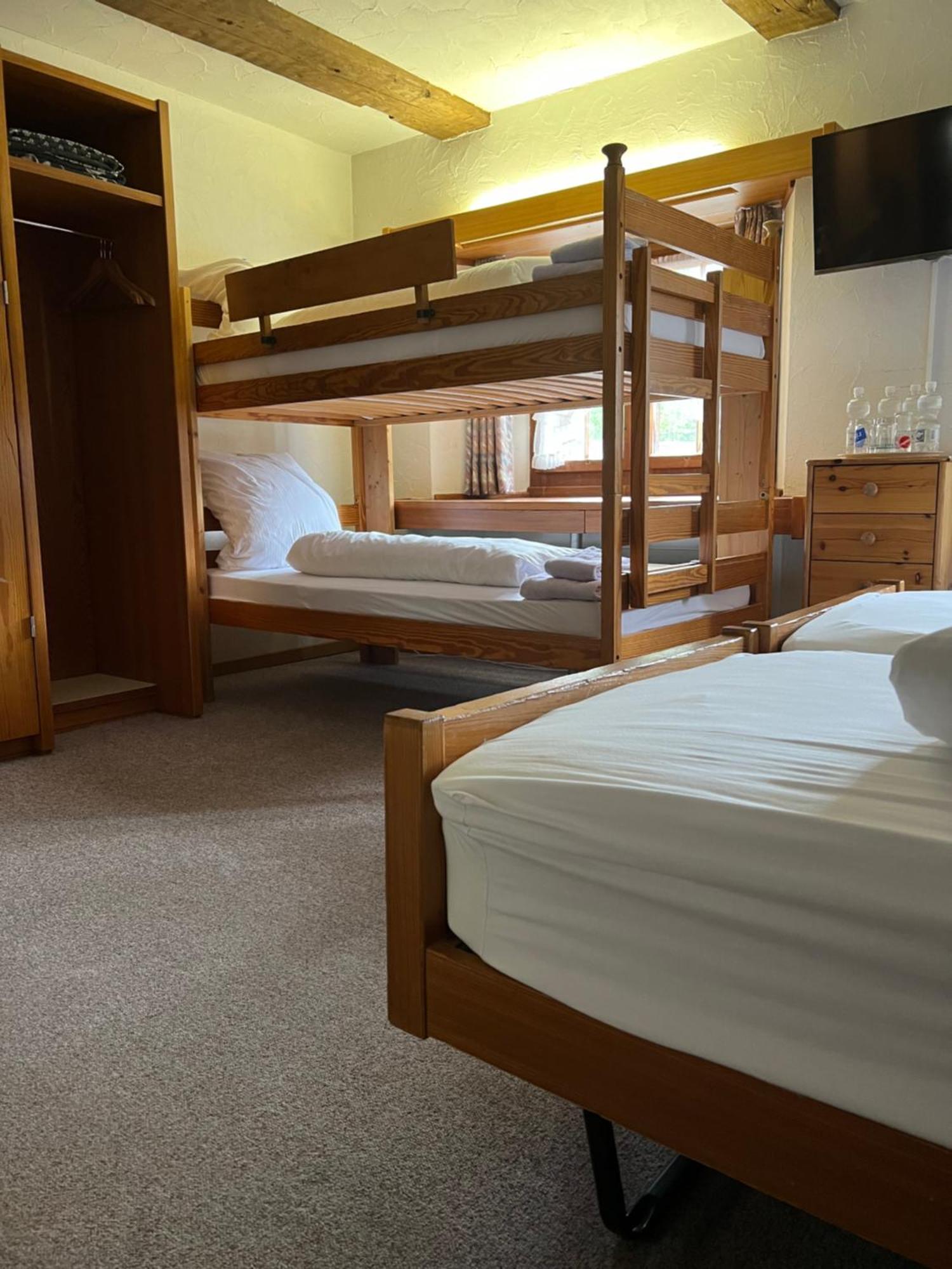 Splügen Hotel Piz Tambo מראה חיצוני תמונה