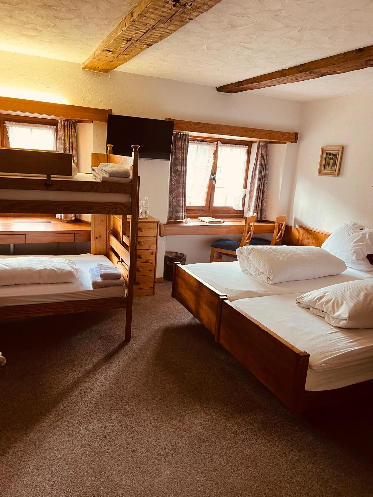 Splügen Hotel Piz Tambo מראה חיצוני תמונה